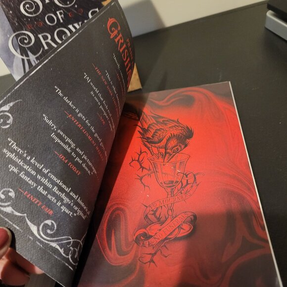 The Six Of Crows Duology By Leigh Bardugo  Grishaverse Hardcover Box Set - Picture 6 of 9